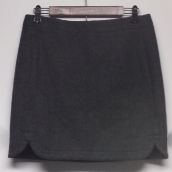 J CREW Women Medium Darkness Grey Wool Blend Skirt - Picture 2 of 3